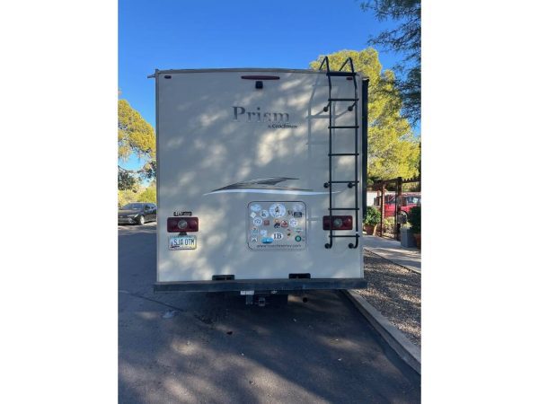 2016 Coachmen PRISM 2150 LE - Image 3