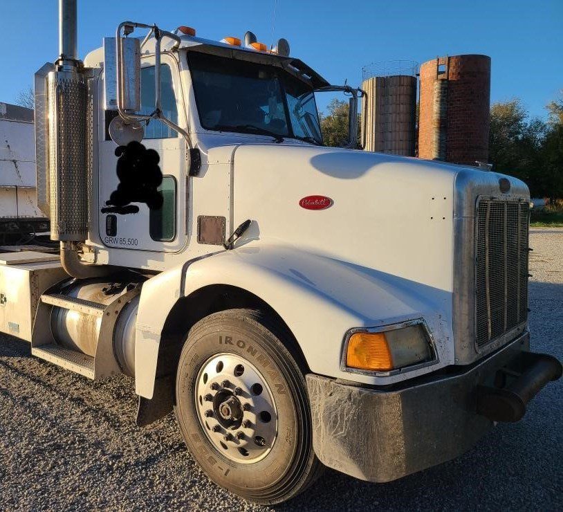 2006 PETERBILT 385 – Nationwide Auctions