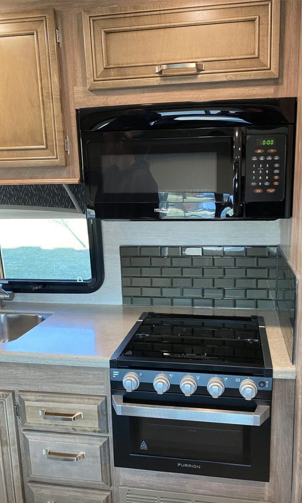 2021 JAYCO GREYHAWK 29MV – Nationwide Auctions