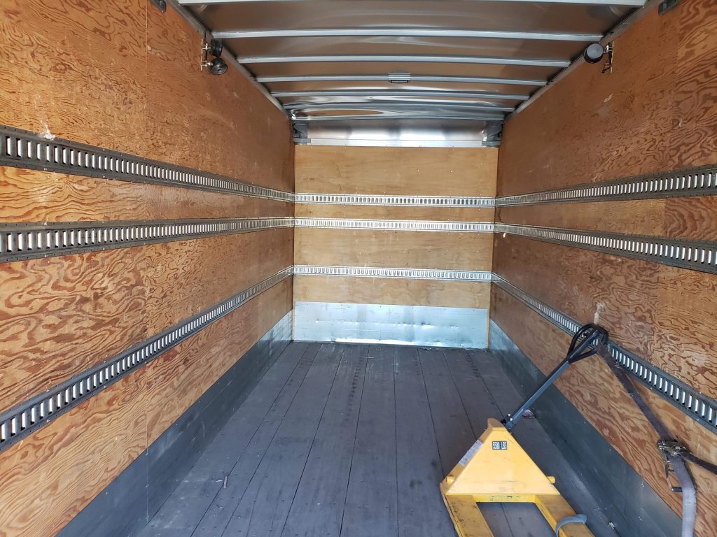 2014 Peterbilt 337 Box Truck – Nationwide Auctions