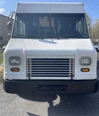 2012 FREIGHTLINER MT45 – Nationwide Auctions